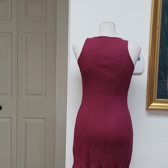 La Bella Fashion Vintage Bodycon Marron Color Sleeveless Women's Dress Size M - Picture 2 of 3